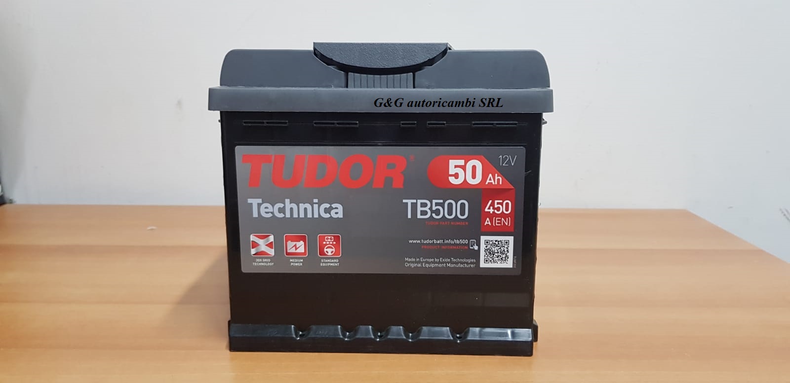 Tudor TB500. Autobatterie Tudor 50Ah 12V